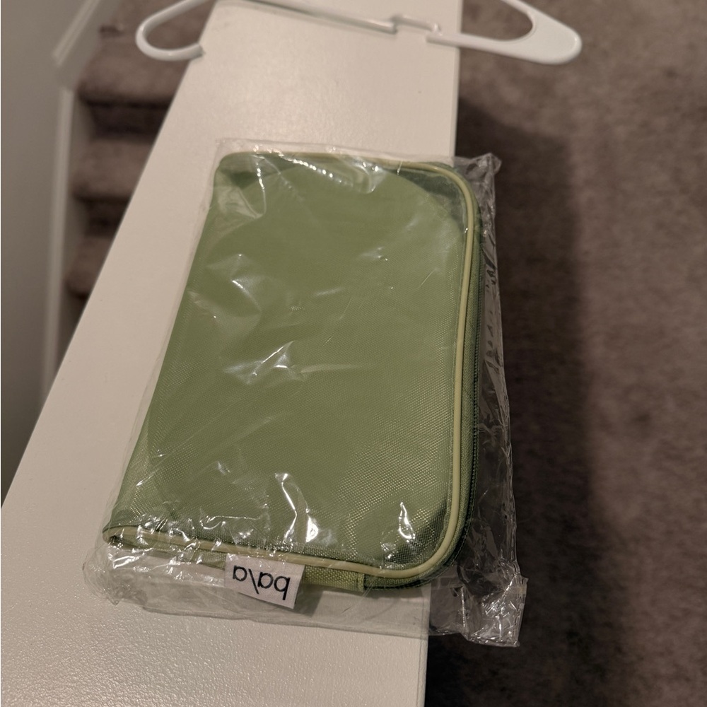 Green Bala Bangles brand Pilates sliders